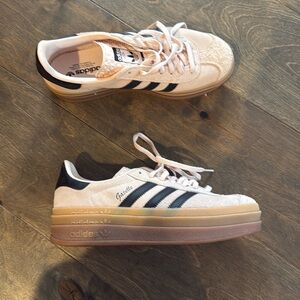 Brand new blush adidas gazelle platforms
